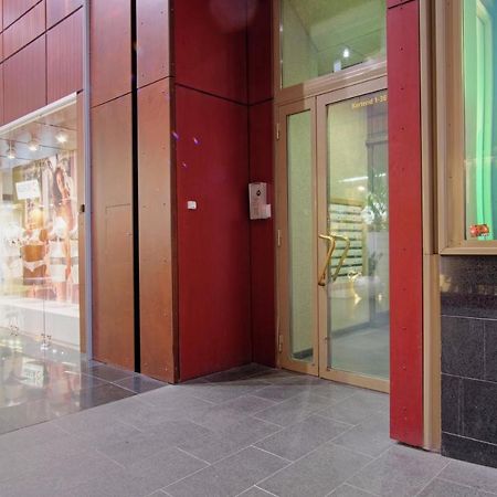 Studio Apartment In Quiet Heart Of Everything Tallinn Ngoại thất bức ảnh